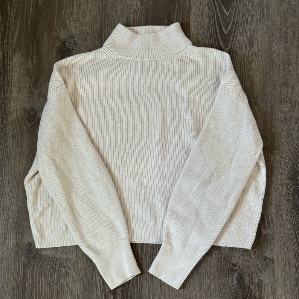 Lululemon Merino Wool-Blend Rib Turtleneck Sweater